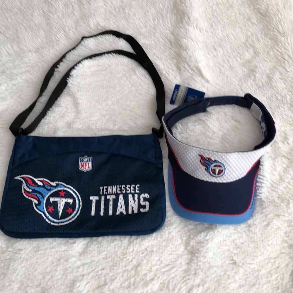 Tennessee Titans hat and bag